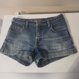 Silver Jeans Denim Shorts: Size 31